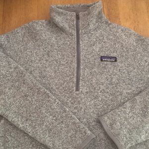 Patagonia Half-Zip in Heather Grey